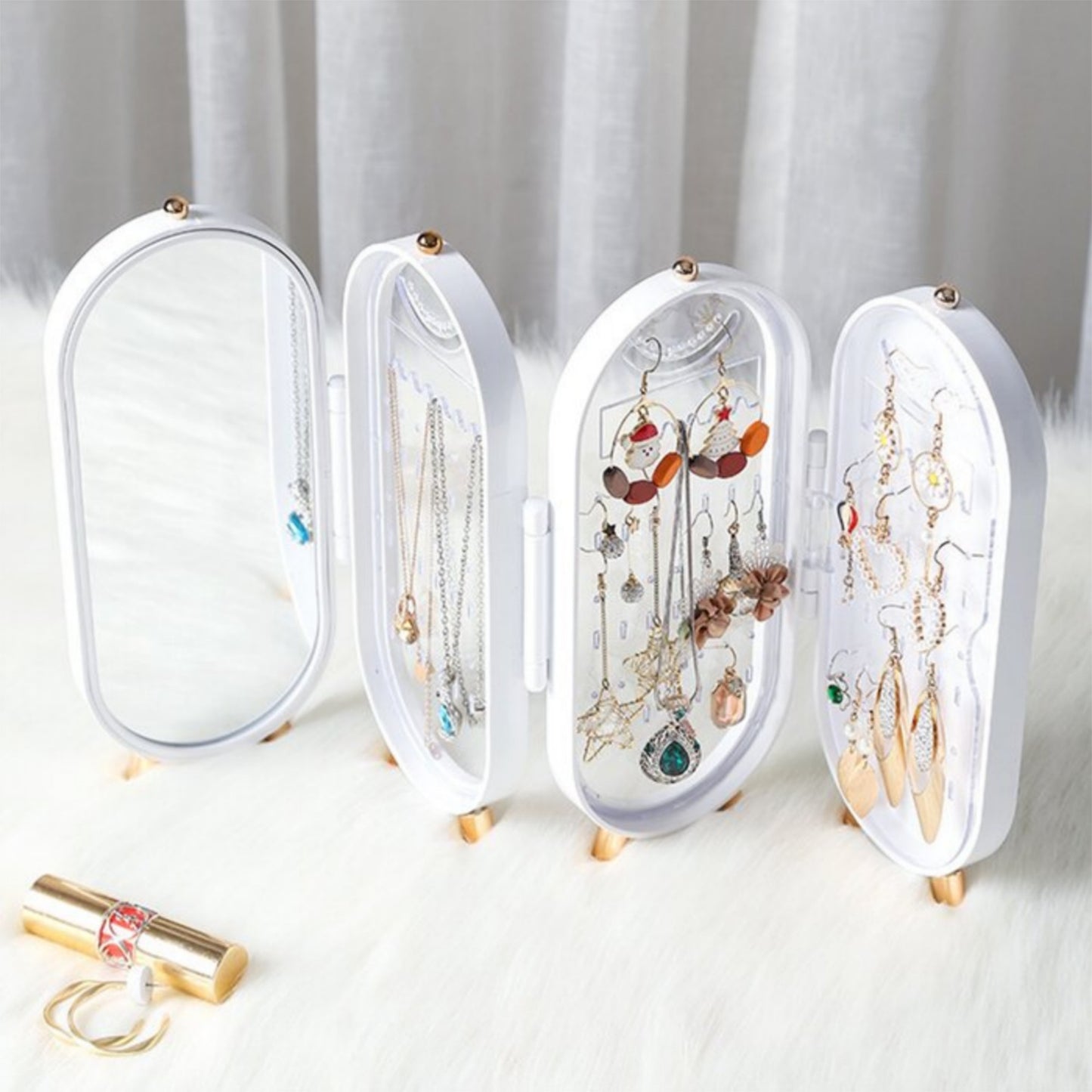 Portable jewelry box with mirror